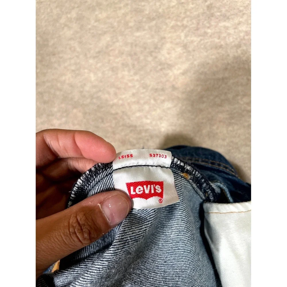 Levi's 501 Original Straight Jeans Mens 31x32‎ Blue Denim Button Fly Authentic